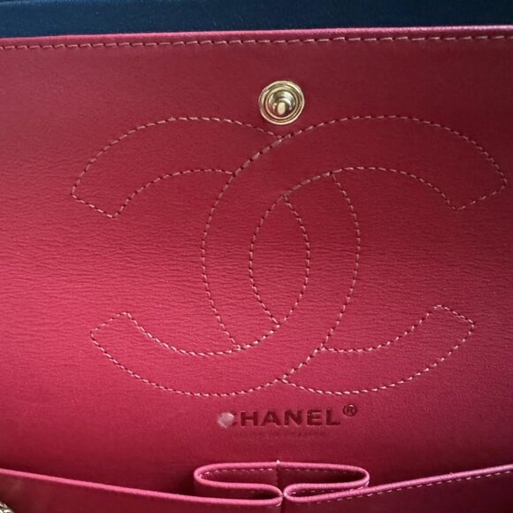 Chanel Reissue 2.55 Flap Bag Chevron Aged Calfskin 226 - Picture 4 of 11